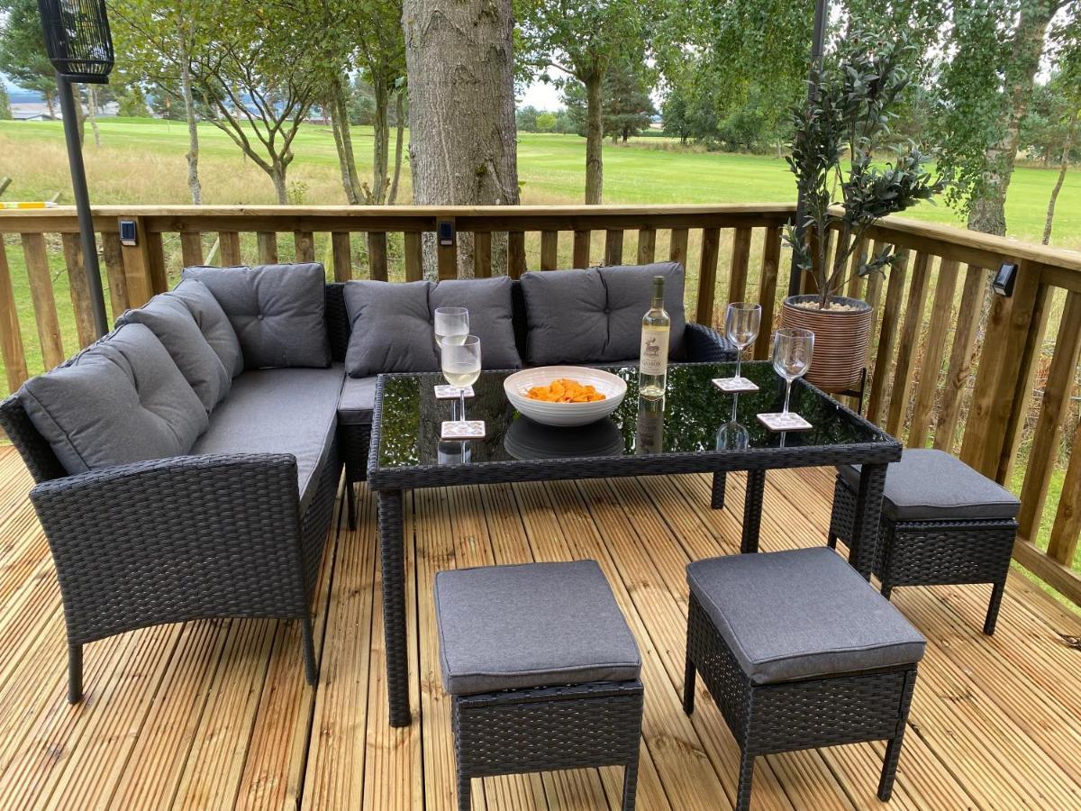 Teviotdale Lodge At Lilliardsedge Holiday Park Jedburgh Eksteriør billede